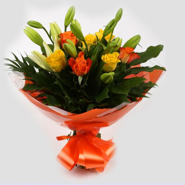 Aztec Yellow Bouquet – Delightful Flora